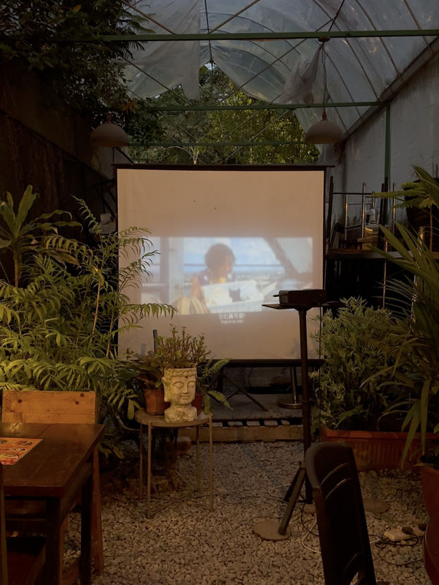 Spirited Away Atmosphere at this Greenhouse with Tasty Thai Food at Treasure Thai Horizon Hills