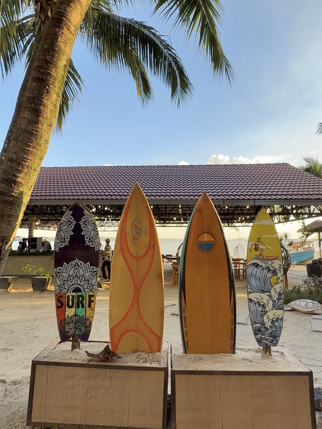 Johor Bahru’s Chillest Sunset Hangout: Marine Beach Bar Moments