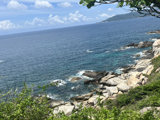 Amazing family trip at Sanya during school holiday 