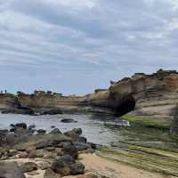 Yehliu Geopark rocky masterpiece - Where the Earth plays sculptor 