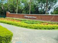 Hong Kong Disneyland Hotel
