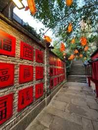 Chongqing! A LIVELY CITY