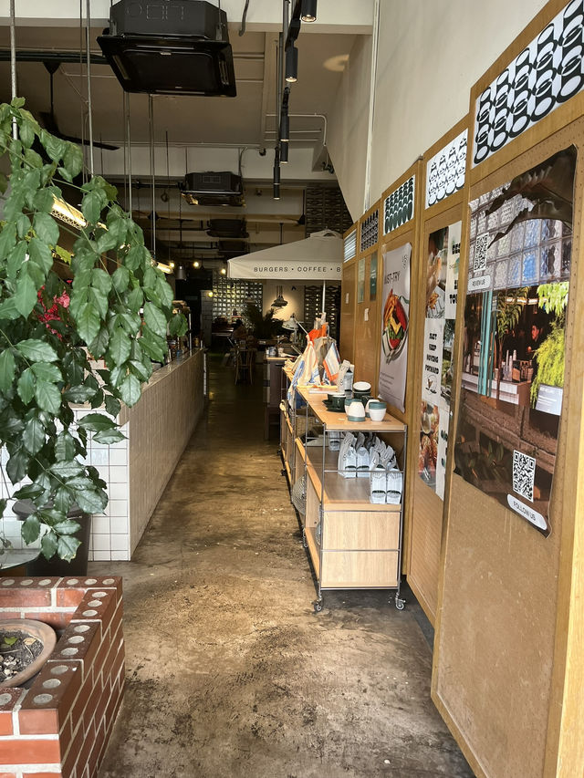  Vintage 1988 – คาเฟ่วินเทจสุดชิคใจกลาง Chinatown