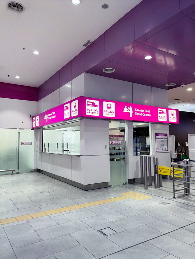 KLIA Ekspres: The Fastest and Most Comfortable Way to Travel Between KL City and the Airport