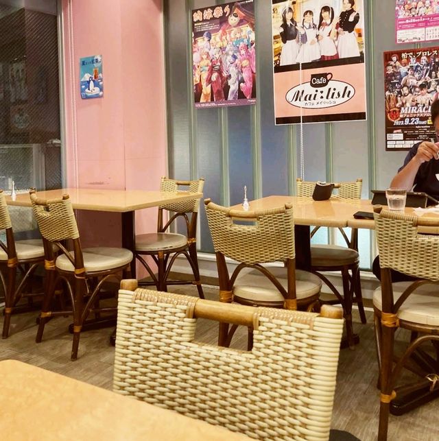 Hajikemashita Cafe