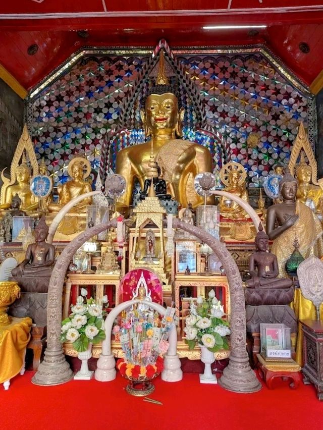 วัดผาลาด วัดเก่าแก่ที่ซ่อนตัวอยู่กลางป่าดอยสุเทพ