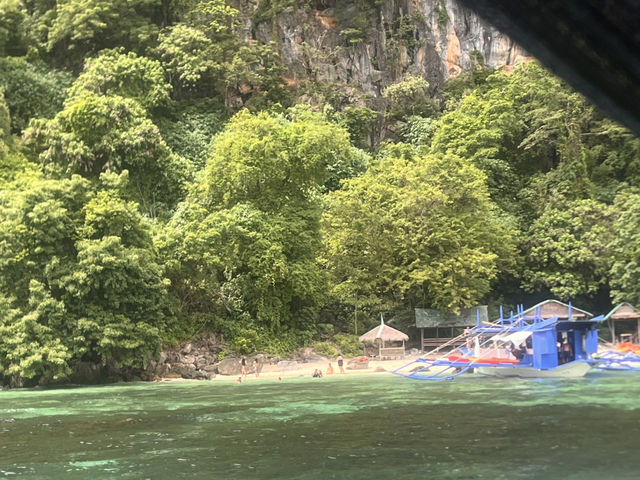 Boat Tour A & B with JY Tours Coron Palawan