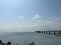 **🌊 汕頭南澳島｜絕美「長尾山燈塔」打卡攻略！紅白相間的浪漫地標，免費入場！**  