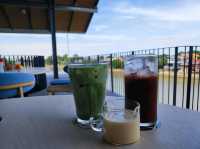 คาเฟ่เปิดใหม่เมืองกรุงเก่า ริมแม่น้ำเจ้าพระยา