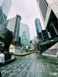 Art in Motion – A Glimpse of Singapore’s Soul at Raffles Place 🎨🏙️