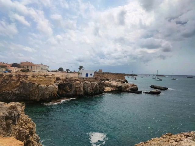 Exploring Isla de Tabarca