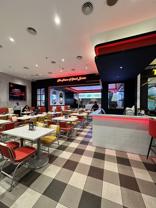 Sizzle & Sip at IOI City Mall