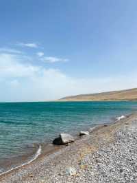 Where the Sky Sleeps in Water: Qinghai Lake Unveiled