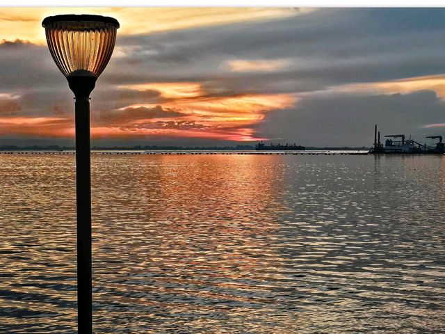 Sunset Ambiance