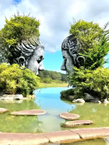 Faces in the Clay: Da Lat’s Dreamy Sculpture Park Clay Village