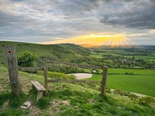 Beautiful area with lots of trails, Dog friendly although there are no bins in the dyke