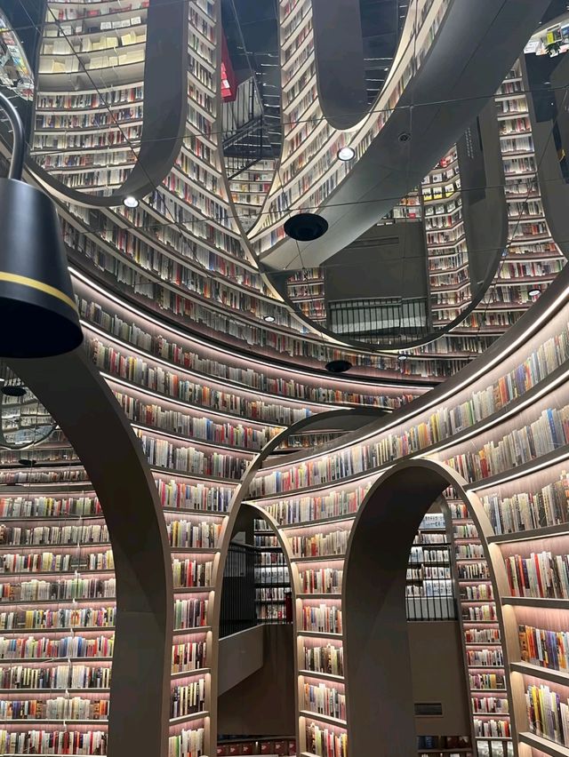 Zhongshuge: The Bookstore That Looks Like a Dream