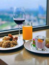 Seamless Business Stay with Comfort and Convenience at DoubleTree by Hilton JB.