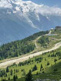 Revolving Around the Beauty of Nature: Eyes – France 