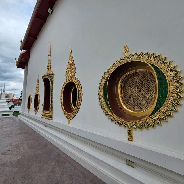 วัดทองนพคุณ