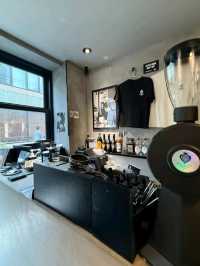 IT'S ALL ABOUT BLACK LATTE !