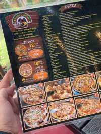 Pizza House พิชซ่าเตาฟืนสุโขทัย