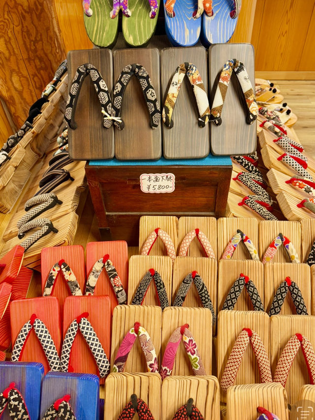 히타 소품샵 투어 🛍️✨