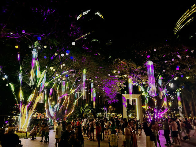 🎄 Ayala Triangle Gardens｜馬尼拉最夢幻的聖誕燈海