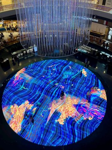 “Crystal Dream Galaxy at Marina Bay Sands” “Crystal Dream Galaxy at Marina Bay Sands”