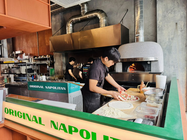 Flavors Worth Slowing Down For đ Flavors Worth Slowing Down For đ