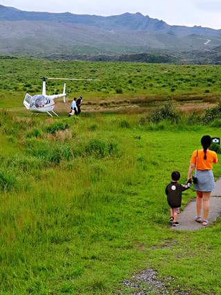 Exploring Aso: A Diary of Volcanoes, Grasslands, and Wetlands .