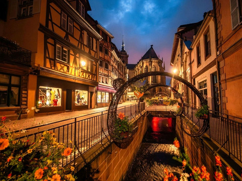 フランス、コルマール旧市街のパノラマ | Trip.com コルマール
