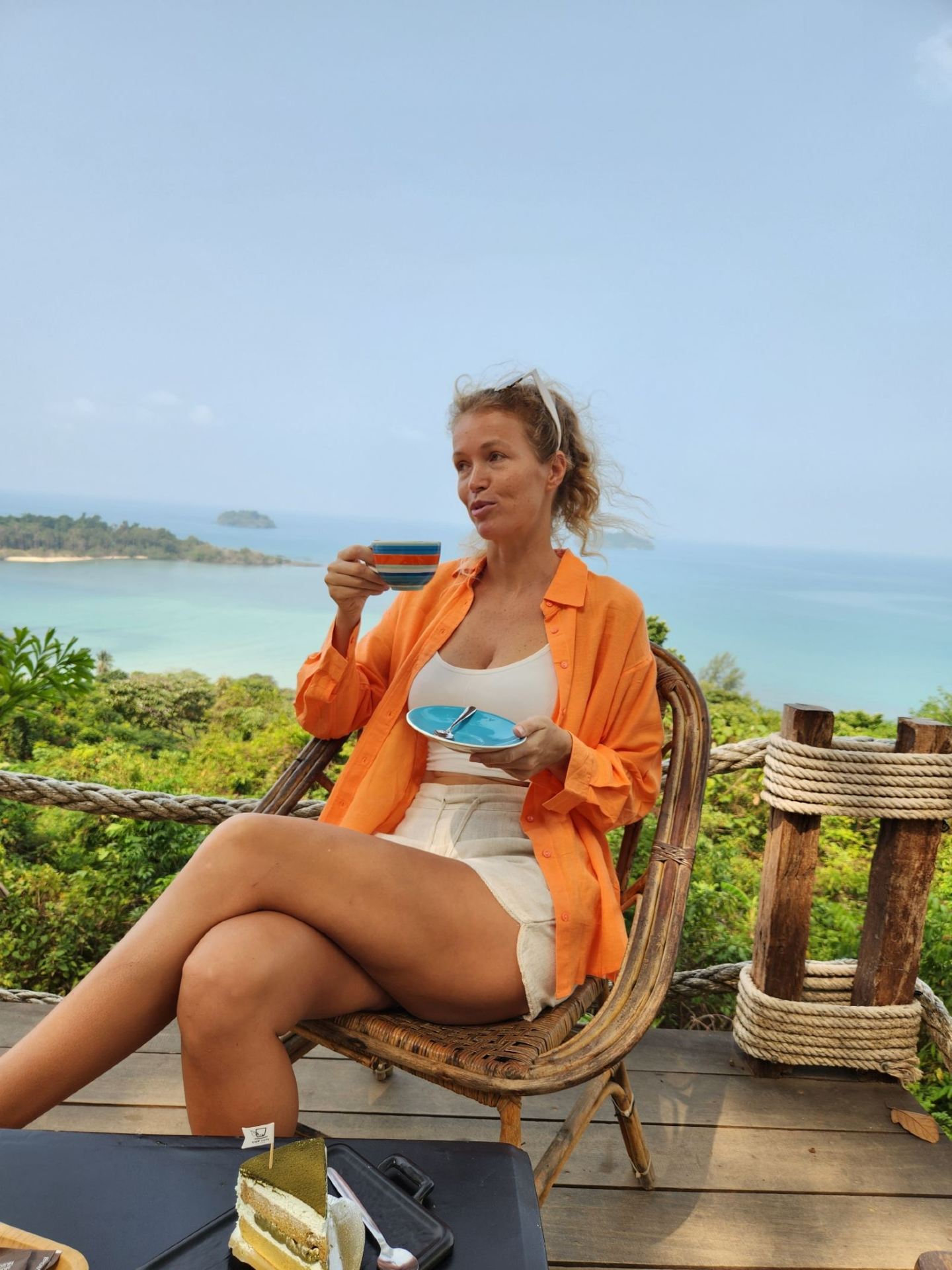 POV: You’re in Koh Chang, Thailand, and your morning coffee comes with a view. ☕️🌴🏝️

Let’s be real — a tropical morning just hits different when there’s good coffee involved. 😌 Whether you’re chasing ocean views, hunting for a cozy work-from-café spot, or just looking for your next caffeine fix, Koh Chang has some seriously cool coffee spots.

Here are 8 cafés worth adding to your island itinerary:

☕️ Kai Bae Viewpoint — Come for the breathtaking views of the sea and surrounding islands, stay for the smooth Americano. No bitter or sour aftertaste, just a solid cup with a million-dollar view.

🌿 My favorite coffee spot at Bang Bao Pier — Great coffee, alternative milk options, and a cannabis-friendly vibe for those who are into it. A unique little stop by the pier.

🎀 View Talay Café — Pink vibes, plenty of space, delicious coffee, and a laptop-friendly setup. Perfect for getting some work done without missing out on island life.

🍵 Fig Café — A cozy Japanese-inspired spot surrounded by greenery. The coffee has a slightly tangy note, and the matcha is definitely worth trying.

💻 Marin Coffee — A great little spot for digital nomads looking to get their caffeine fix while working remotely.

🌊 LE JaoJom Café Bistro & Bar — A cool beachfront spot where you can sip your coffee with the ocean right there. Pretty much the definition of island vibes.

🤍 Alam Coffee Koh Chang — Mediterranean-inspired aesthetics and a laid-back atmosphere. A lovely stop when you’re in the mood for something a little different.

🌿 Sahngad Café & Camping — Coffee with a view, a beautiful garden, and a peaceful atmosphere. The kind of place where you’ll want to slow down and stay a little longer.

Honestly, one of my favorite things about island life is discovering these little spots along the way. Some mornings call for ocean views, others for a cute café and a few hours of laptop time. ☕️✨

Save this list for your next trip to Koh Chang! And follow along for more hidden gems, coastal living, café hopping, and slow mornings around Thailand. 🌴🤍

#KohChang  #KohChangThailand  #ThailandCafes  #CoffeeLovers  #CafeHopping  #DigitalNomadLife  #IslandLife  #ThailandTravel 