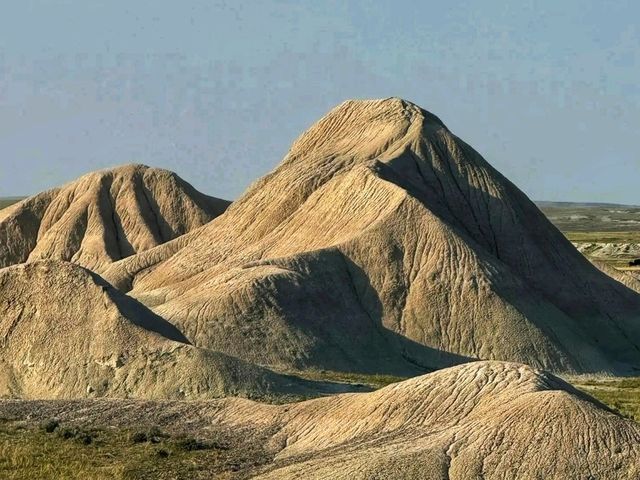 🏜️ Toadstool Geologic Park – Nebraska’s Hidden “Badlands” Wonderland 🏜️ Toadstool Geologic Park – Nebraska’s Hidden “Badlands” Wonderland