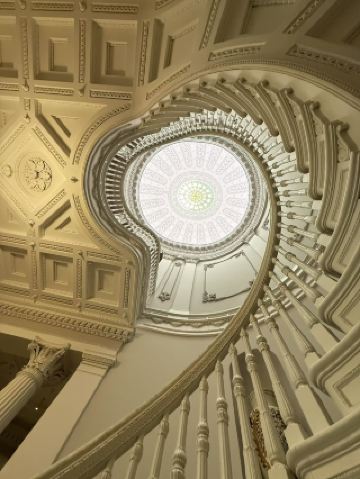 แนะนำทัวร์ชมพิพิธภัณฑ์ศิลปะส่วนตัว