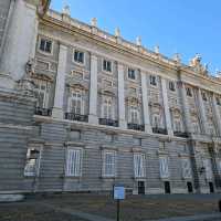 The incredible Royal palace of Madrid 