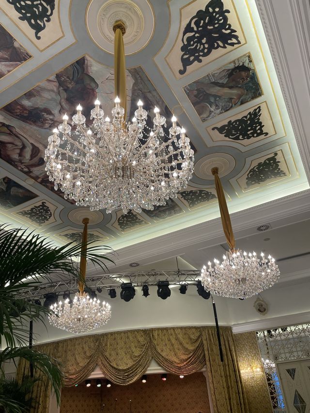 【ジョージア🇬🇪/ライブミュージックを楽しみながら、ジョージア料理を堪能できるレストラン🍽️】