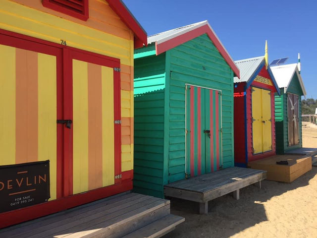 Decent: Brighton Bathing Boxes 🇦🇺