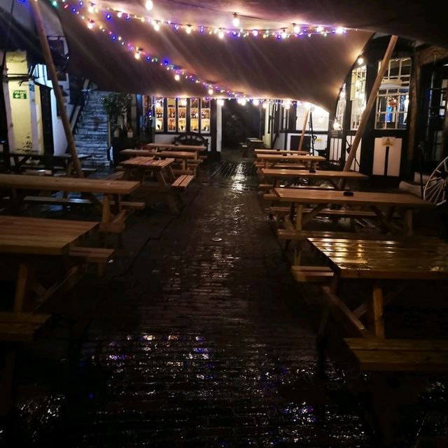   🏭📷帶你住酒店3🏘️🤑   隱藏在格拉斯哥市中心嘅❌❌？？想知就㩒入嚟啦😜😜
