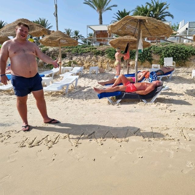 Sun, Sand, and Serenity: A Beach Holiday in Hammamet 🌞🏖️