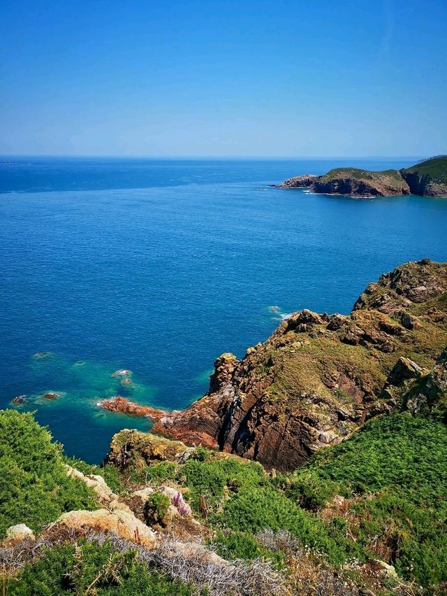A Journey Through Jersey: Sun, Sea, and Serenity