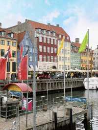 Stunning Canal Views at Nyhavn⛵️