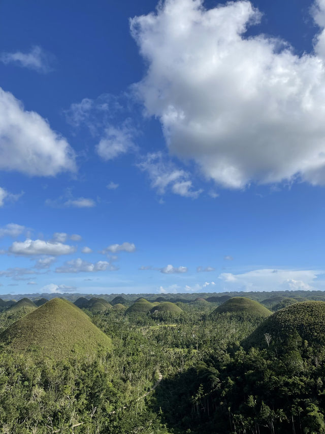 Think These Are Giant Kisses? Welcome to the Philippines’ Chocolate Hills