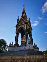 Exploring Hyde Park: Nature and History Combined