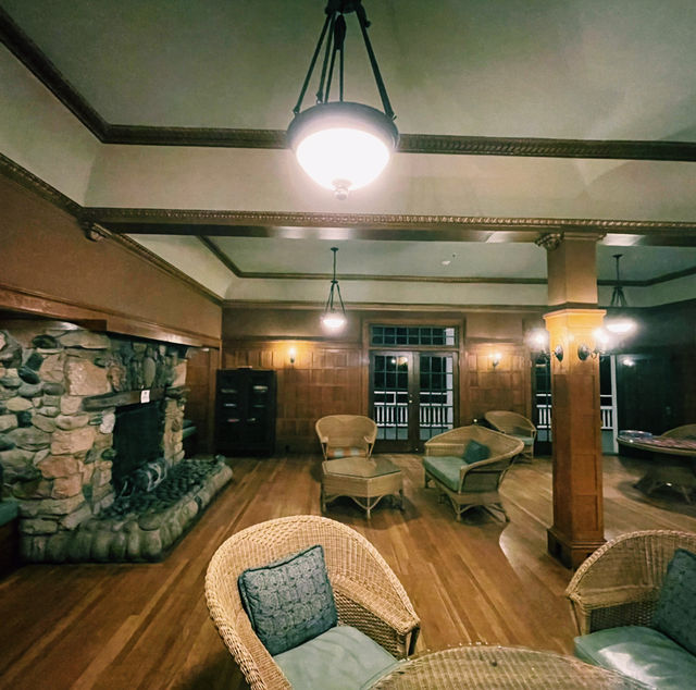 🏕️ Where to Stay in & Around Yosemite National Park 🏞️