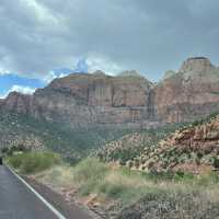🚐 Zion National Park Transportation Tips: How to Get Around Like a Pro 🚌🌄