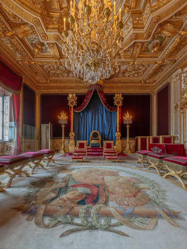 🏰 Château de Fontainebleau – Intimate Majesty Beyond Versailles