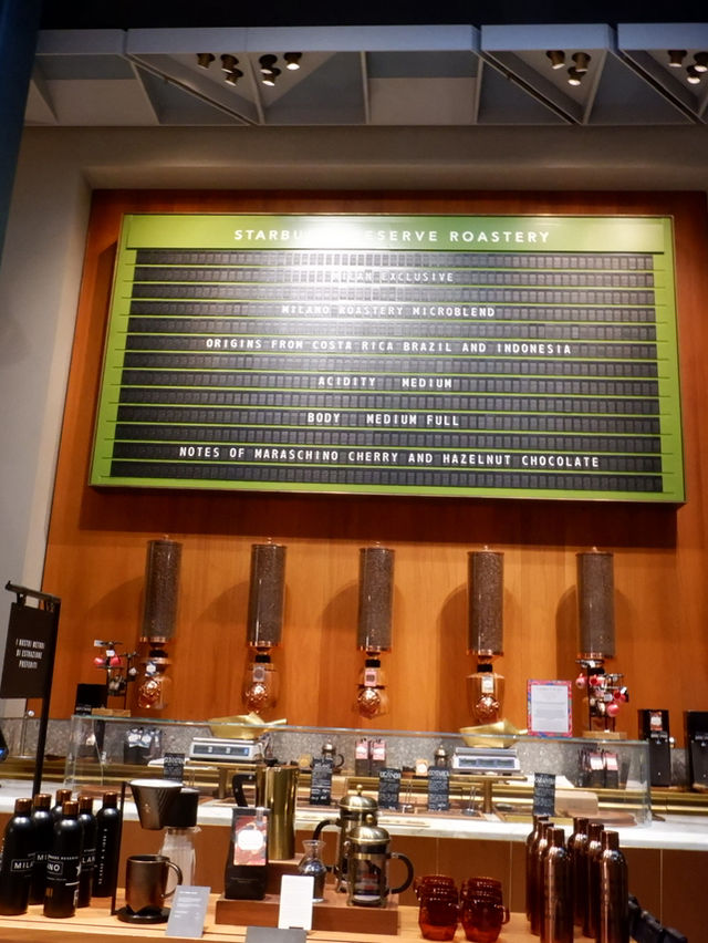 รีวิว Starbucks Reserve Roastery Milano