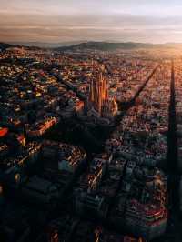 🌞🏛 “Gaudí’s Masterpiece: A Perfect Day in Barcelona” 🇪🇸
