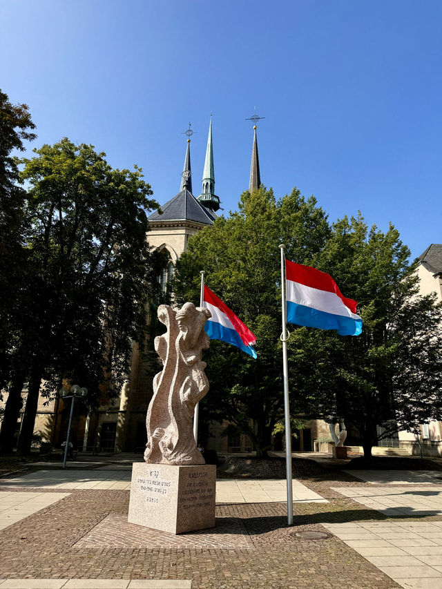 🇱🇺 Luxembourg: A Hidden Gem in the Heart of Europe